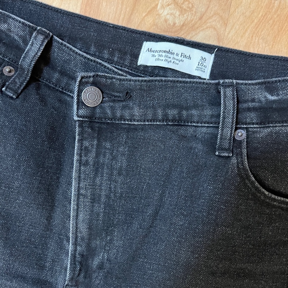 abercrombie 90s ultra high rise slim straight cropped ankle jeans